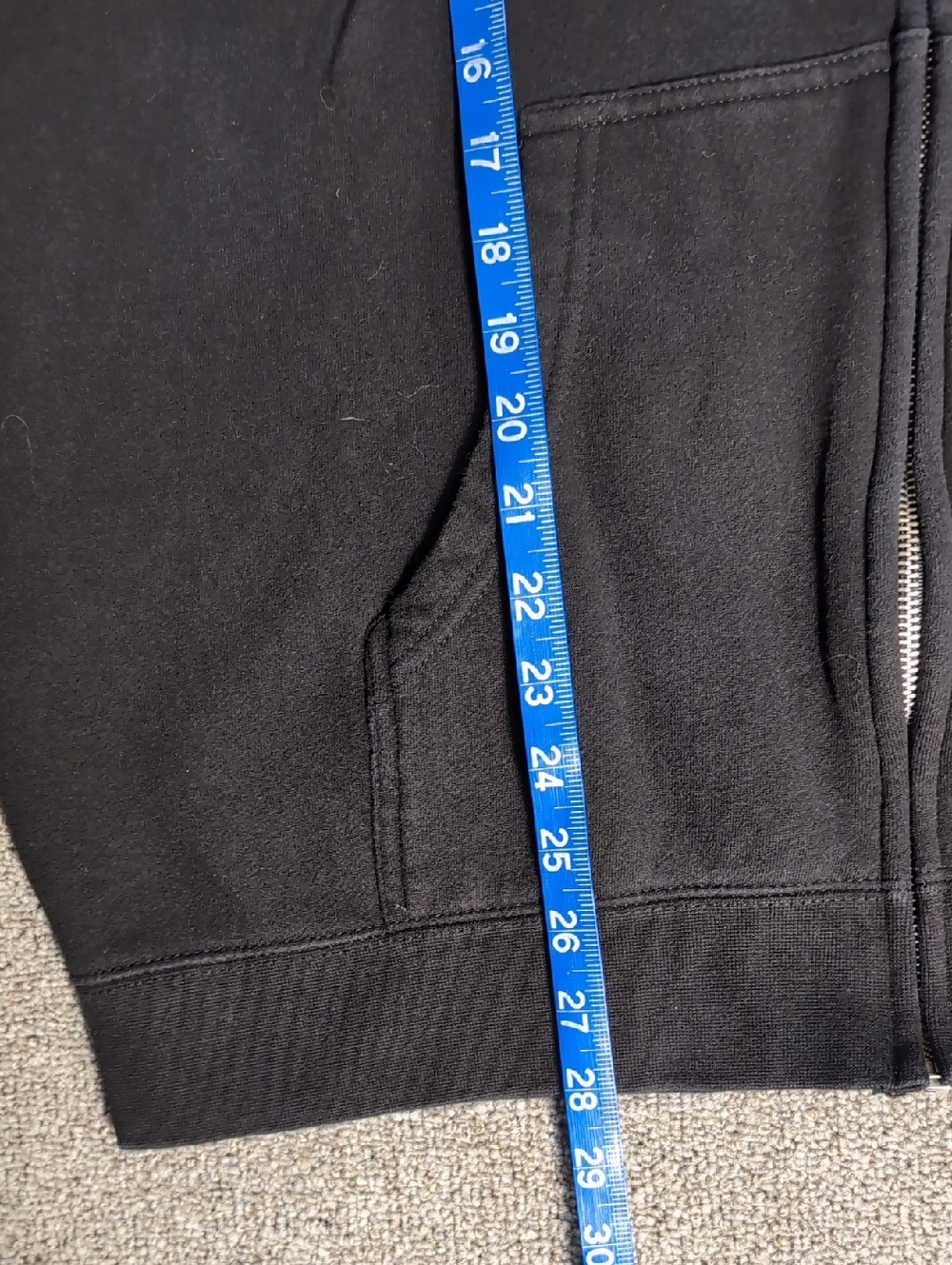 Bailey Sarian Suspish Inn Full Zip Hoodie Size XL Murder Mystery & Makeup Black - Picture 9 of 9